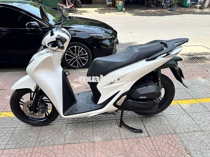 Honda SH 2022 Trắng Có Hỗ Trợ Góp