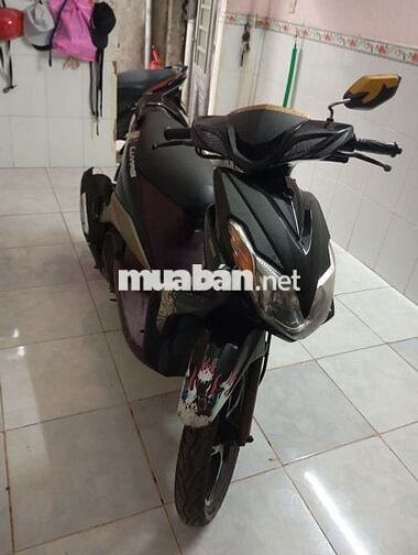 Yamaha Luvias Đen Tím 