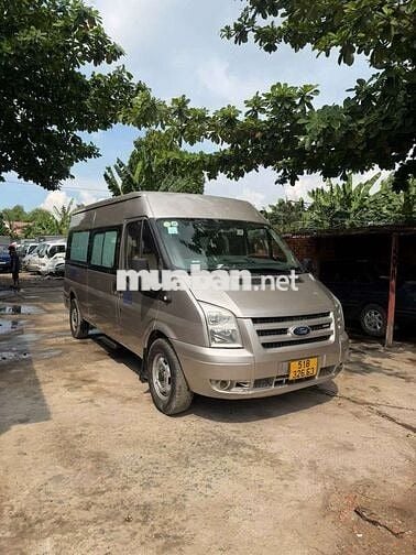 Ford Transit 2011 Vàng cát 900kg