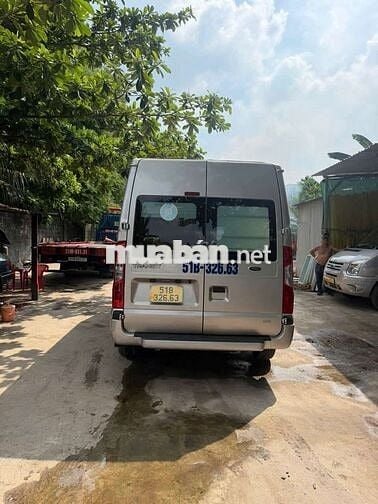 Ford Transit 2011 Vàng cát 900kg