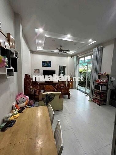 Nhà 2 tầng đường số 9 Hiệp Bình Phước - 99m2 - giá 7.5 tỷ TL tốt