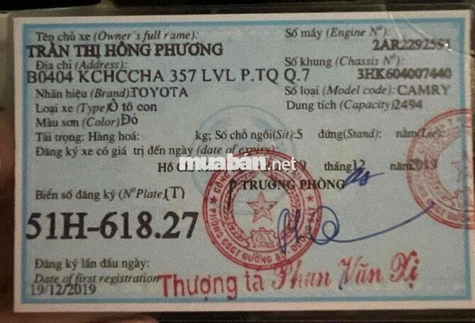 Toyota Camry 2.5Q Đỏ 22856 km