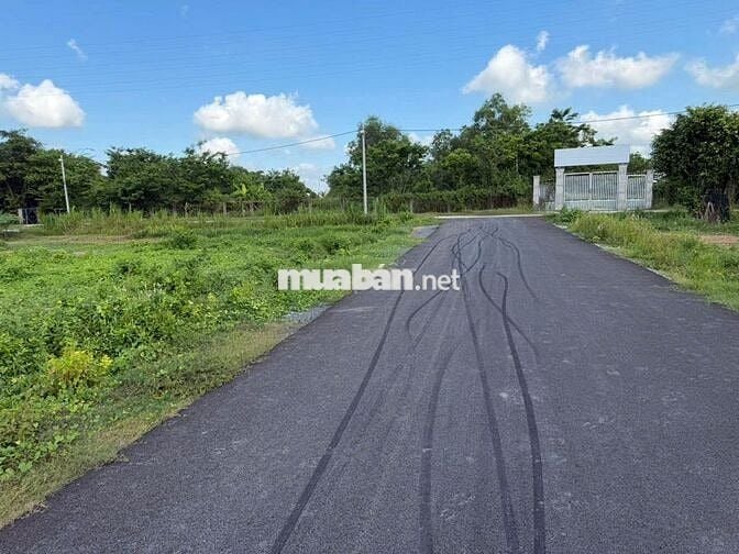 ĐẤT VƯỜN 800M2 SẴN THỔ CƯ TÂN AN HỘI - NHỈNH 2 TỶ GIÁ TỐT CỦ CHI