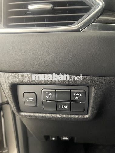 Mazda CX-5 Deluxe-E vàng ánh kim 5 chỗ