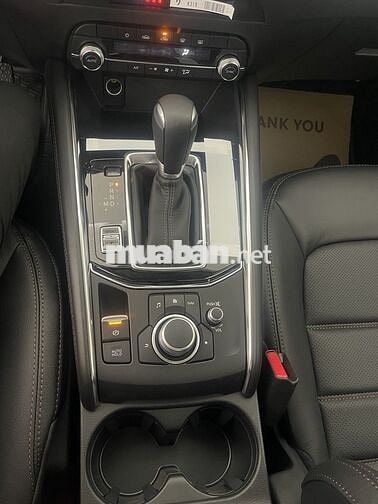 Mazda CX-5 Deluxe-E vàng ánh kim 5 chỗ