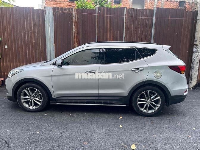 Hyundai Santa Fe 2016 Dầu Bạc