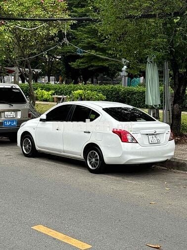 Nissan Sunny 2016 Số sàn Xăng 1.5L Trắng