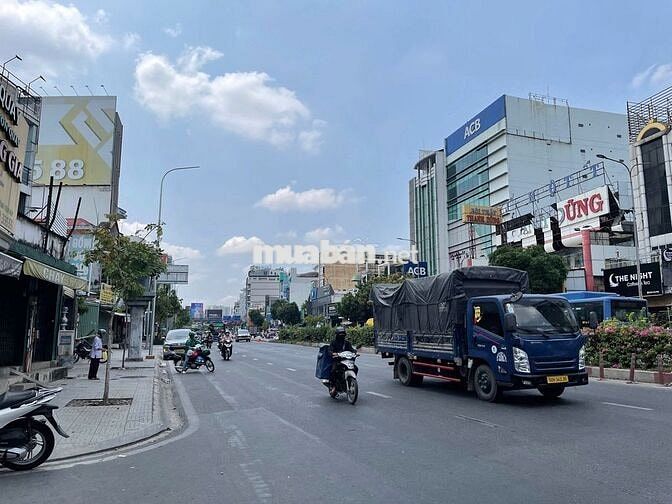  Góc 2 Mặt Tiền Đường Cộng Hòa Ngay Mũi Tàu, Phường 15, Quận Tân Bình.