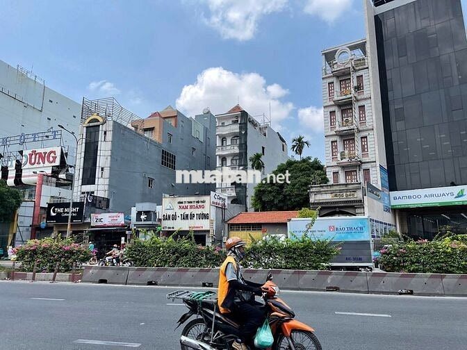  Góc 2 Mặt Tiền Đường Cộng Hòa Ngay Mũi Tàu, Phường 15, Quận Tân Bình.