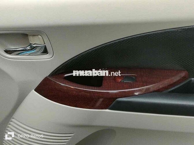 Mitsubishi Grandis 2008 Vàng 7 chỗ