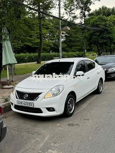 Nissan Sunny 2016 Số sàn Xăng 1.5L Trắng