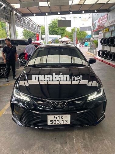 Toyota Corolla Altis 1.8V 2022 / 1 chủ từ đầu