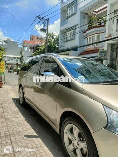 Mitsubishi Grandis 2008 Vàng 7 chỗ