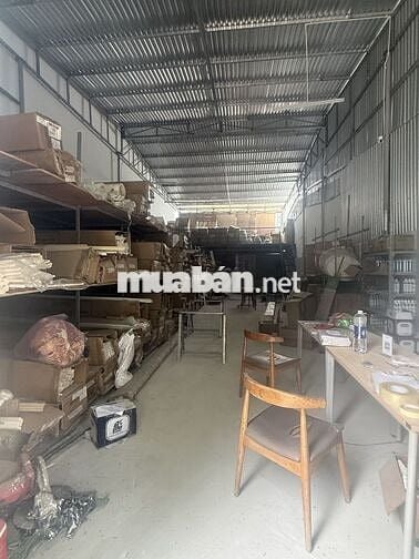 Cho thuê kho gần bến xe 7 x 19 