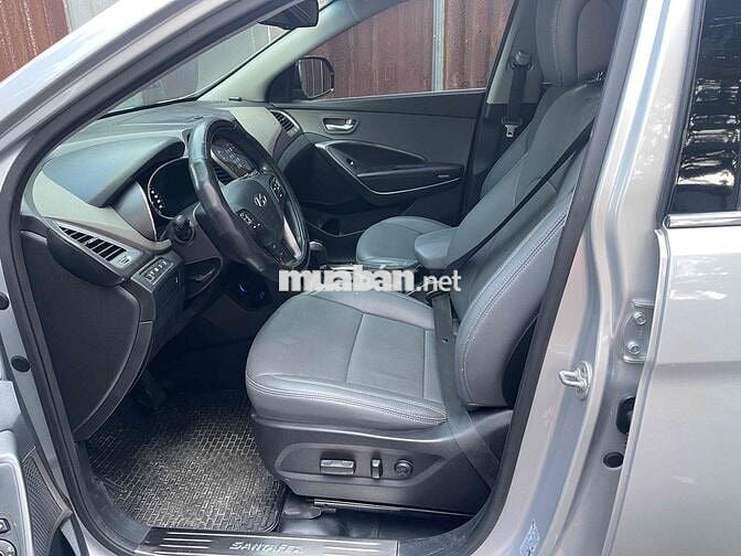 Hyundai Santa Fe 2016 Dầu Bạc