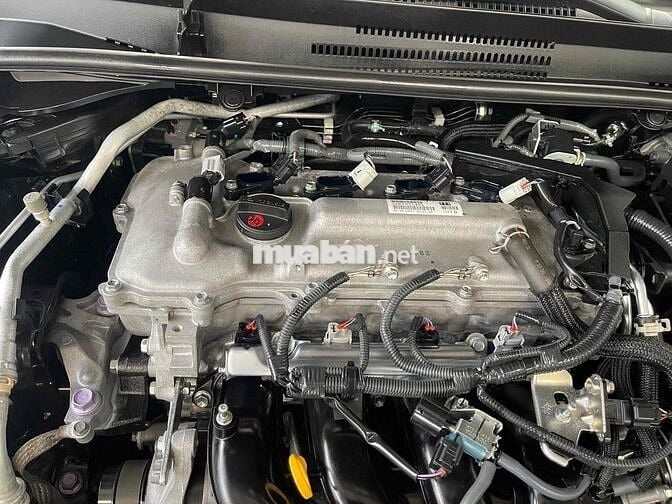 Toyota Corolla Altis 1.8V 2022 / 1 chủ từ đầu