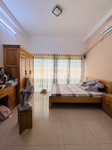 CẦN BÁN NHÀ HẺM XE HƠI ĐƯỜNG NGUYEENC HỮU TIẾN- TÂN PHÚ
