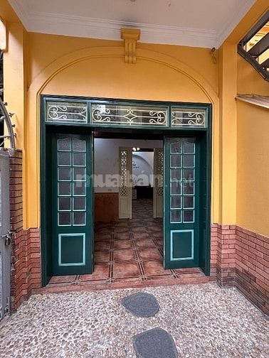 CHO THUÊ TẦNG 1 MẶT PHỐ ĐẶNG TẤT, BA ĐÌNH, HÀ NỘI