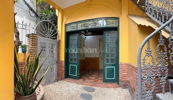 CHO THUÊ TẦNG 1 MẶT PHỐ ĐẶNG TẤT, BA ĐÌNH, HÀ NỘI