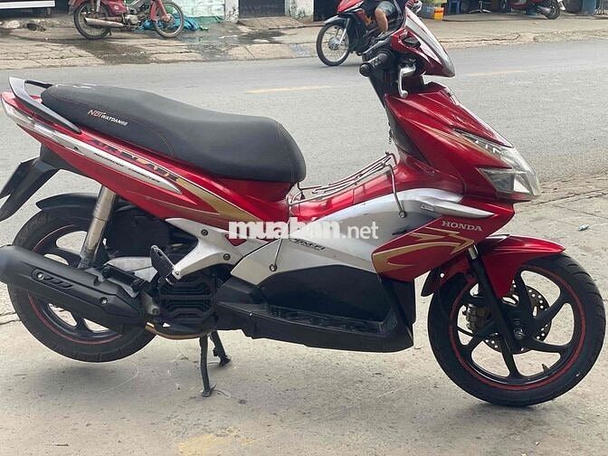 Honda Air Blade 2010. máy siêu êm chất.