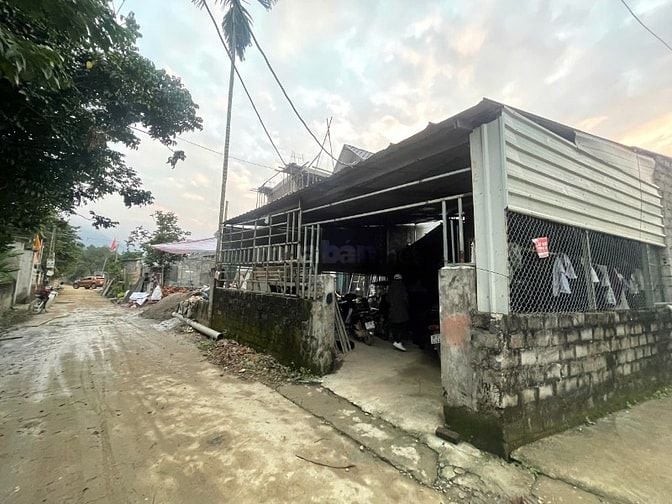BÁN LÔ GÓC 2 MẶT TIỀN – SÁT KCN YÊN QUANG – GIÁ RẺ