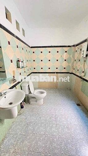 Mình cần cho thuê nhà nguyên căn ở 534/11 Điện Biên Phủ phường21 quận