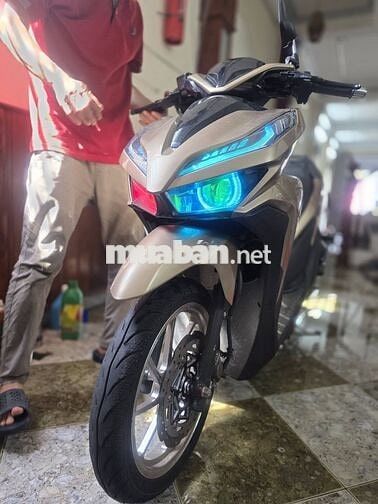 Honda Click 2018 Vàng BS 43 đồ chơi đèn,mâm