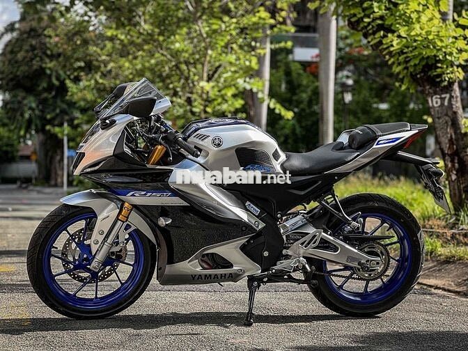 Yamaha R15M 2026 Bạc, Đen 3.300km, có giao lưu xe.