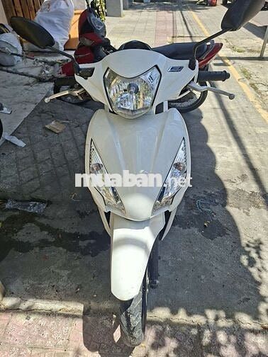 Honda Vision 2015 Trắng