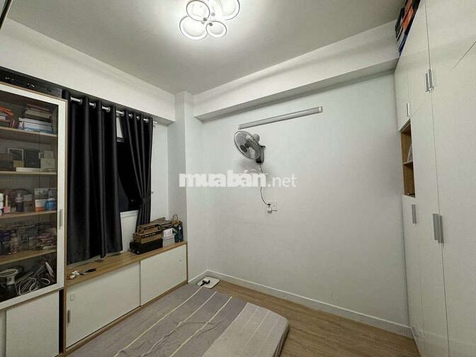 BLOCK D CĂN GÓC 33,9M ,GIÁ 750TR CHỦ CẦN BÁN LÊ THÀNH TÂN TAO BINHTAN