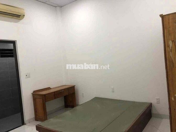 cho thuê nhà c4 Bùi Kỷ (gần ĐH Ngoại Ngữ) - 2pn full NT