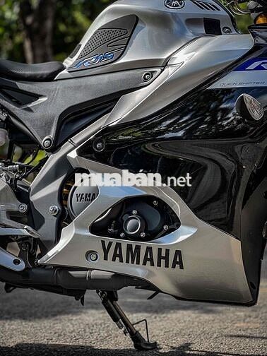 Yamaha R15M 2026 Bạc, Đen 3.300km, có giao lưu xe.