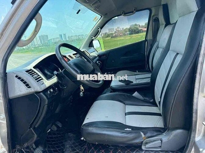 Toyota Hiace 2005 Dầu 3 chỗ 1t1