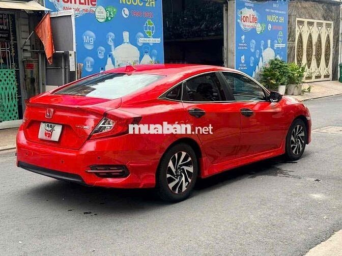 Honda Civic 1.8E 2018 50.000 km Đỏ