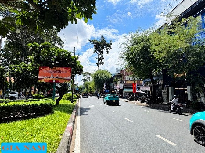 BÁN NHÀ MẶT TIỀN KINH DOANH : 313 HỒNG BÀNG - P. 11 - Q. 5 - TPHCM