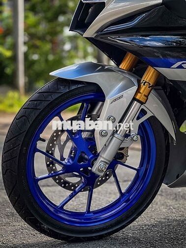 Yamaha R15M 2026 Bạc, Đen 3.300km, có giao lưu xe.