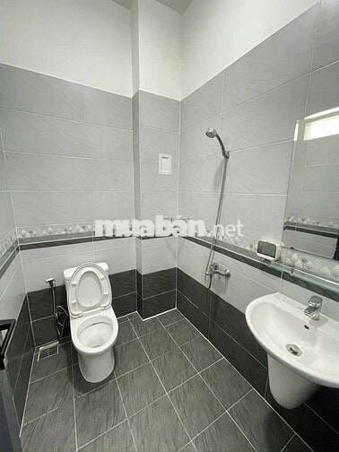 Hẻm 5m GÒ DẦU, 3 Tấm, 4 x 13m, 4 Phòng Ngủ, 3 wc