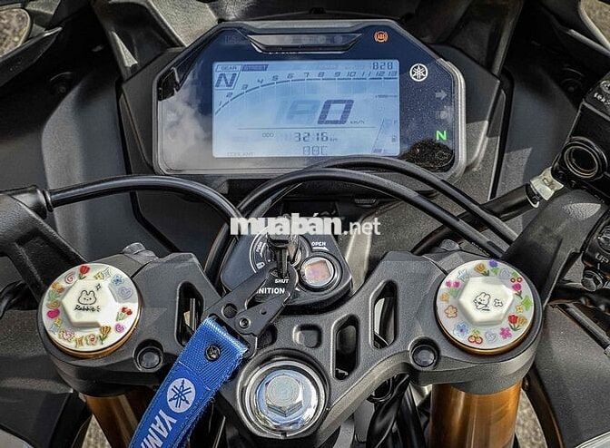 Yamaha R15M 2026 Bạc, Đen 3.300km, có giao lưu xe.