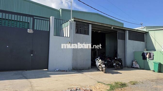 Xưởng cho thuê 10x25, đường Nguyễn Thị Ly gần ngã 3 Giồng Hóc Môn