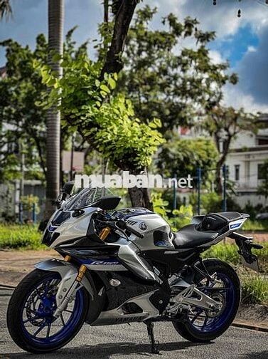 Yamaha R15M 2026 Bạc, Đen 3.300km, có giao lưu xe.