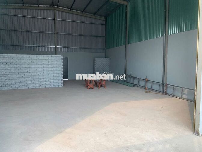 Xưởng cho thuê 10x25, đường Nguyễn Thị Ly gần ngã 3 Giồng Hóc Môn