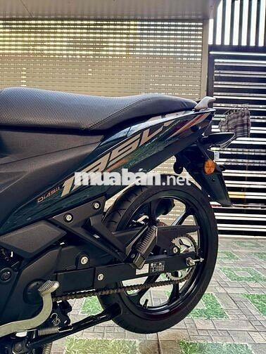 Yamaha 135 Fi LC V8 2025 Vàng Cát Mới 100%