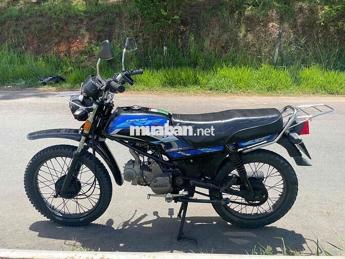Xe Win 140 xanh đen