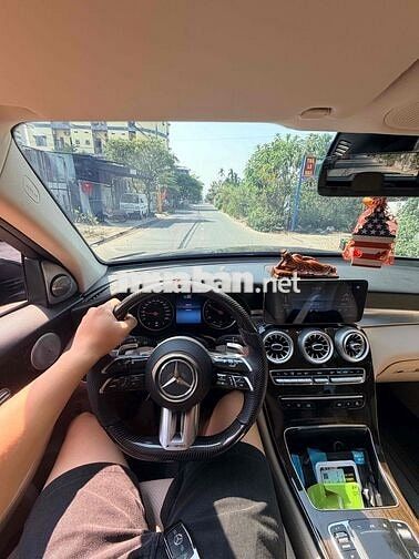 Mercedes-Benz GLC 200 Đen Tự động