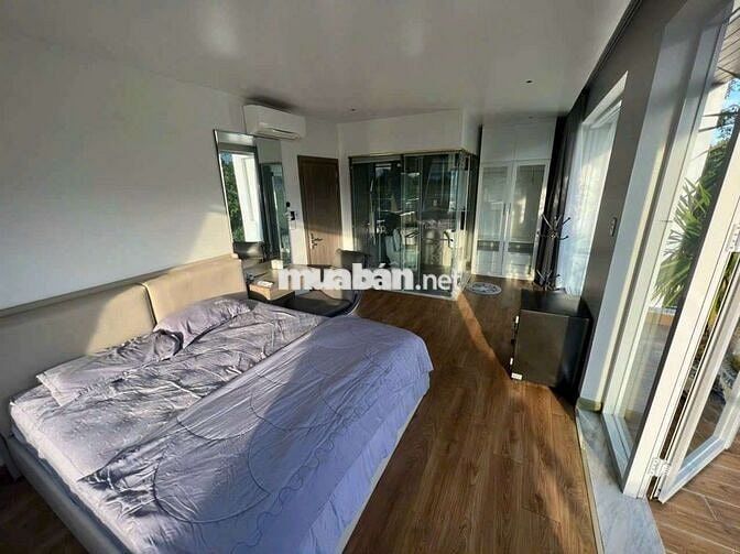 🏡 Cho thuê biệt thự có hồ bơi gần chợ Phước Đồng- ô tô vào tận nơi