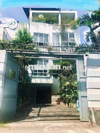 Bán gấp biệt thự Thích Quảng Đức giảm sâu 10 tỷ