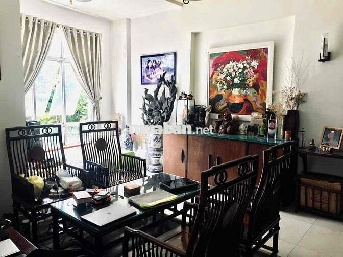 Bán gấp biệt thự Thích Quảng Đức giảm sâu 10 tỷ