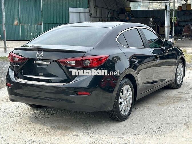 Mazda Mazda 3 2017 Đen 9 vạn km