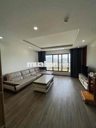Cho thuê căn hộ 3 phòng ngủ CT2 VCN Phước Hải