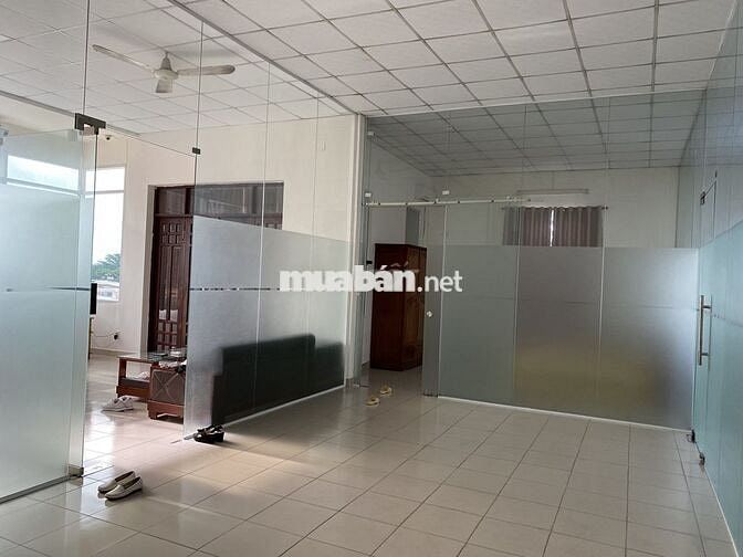 Cho thuê nhà nguyên căn 3 tầng, 480m²- Tân Thới Hiệp-Trung tâm quận 12